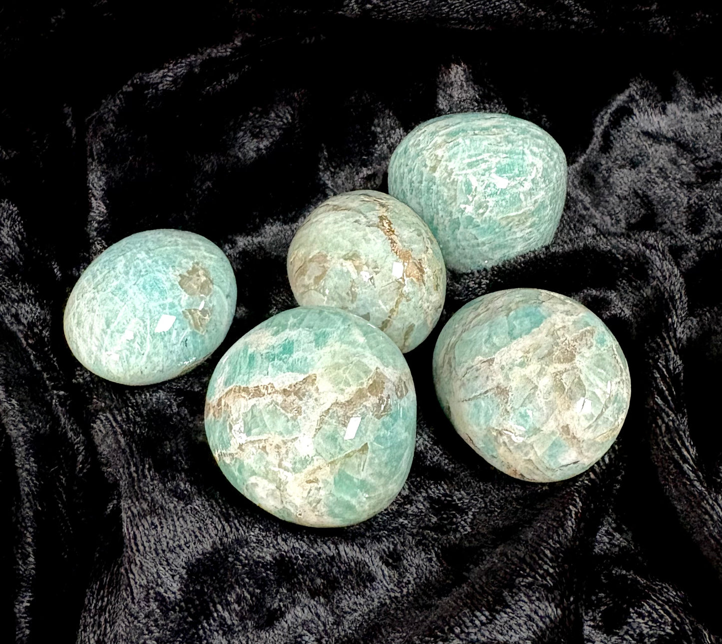 Graphical Amazonite Tumbled Stones.