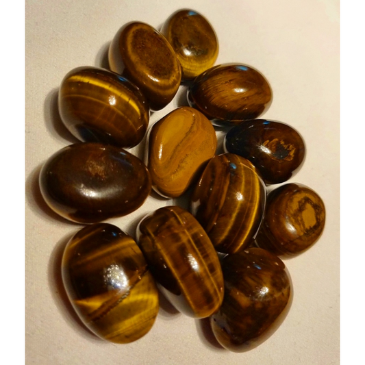 Photo of several tigers eye stones